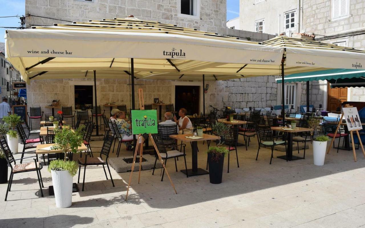 Private Holliday Apartment Pag Town Exterior foto